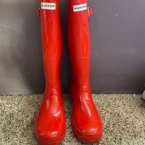 Red Hunter rain boots